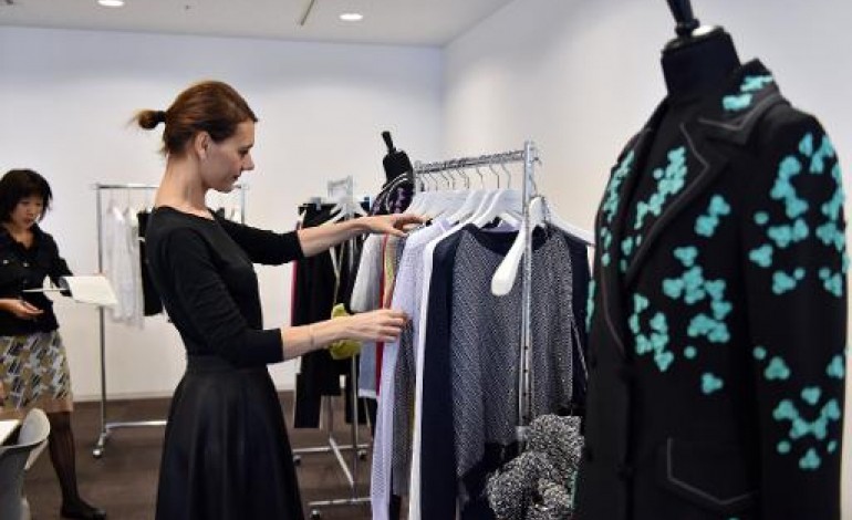 Tokyo (AFP). Dans les coulisses des Fashion Weeks, le marathon des acheteurs de mode