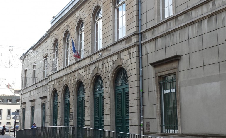 Tribunal de Cherbourg : "Mon client est ensorcelé !"