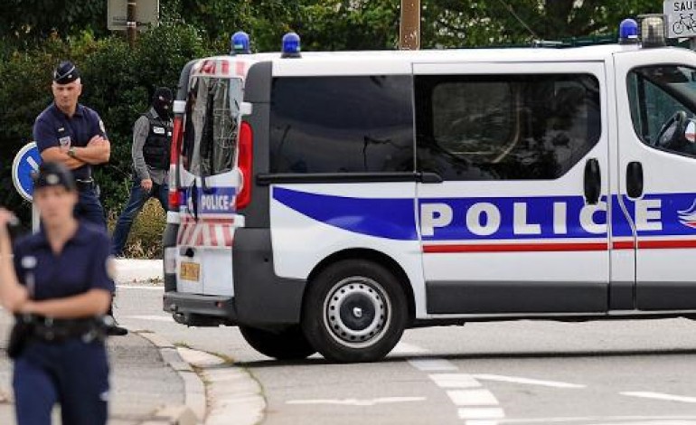 Paris (AFP). Deux nouvelles gardes à vue dans l'enquête sur les assassinats de Merah