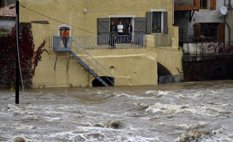 Lyon (AFP). Intempéries: un grand quart sud-est du pays de nouveau balayé par des trombes d'eau