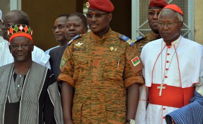 Ouagadougou (AFP). Burkina: Zida discute avec les présidents du Ghana, Nigeria et Sénégal