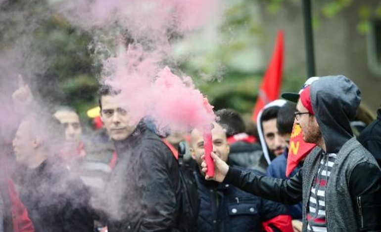 Bruxelles (AFP). Belgique: manifestation monstre contre l'austérité et le gouvernement de droite