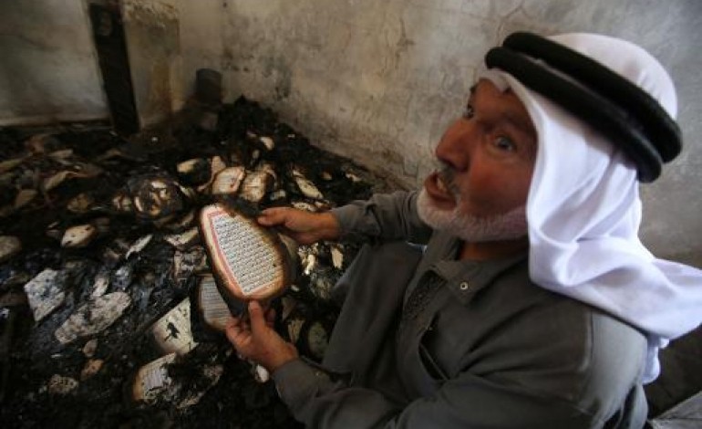 Ramallah (Territoires palestiniens) (AFP). Une mosquée de Cisjordanie incendiée, des colons israéliens accusés