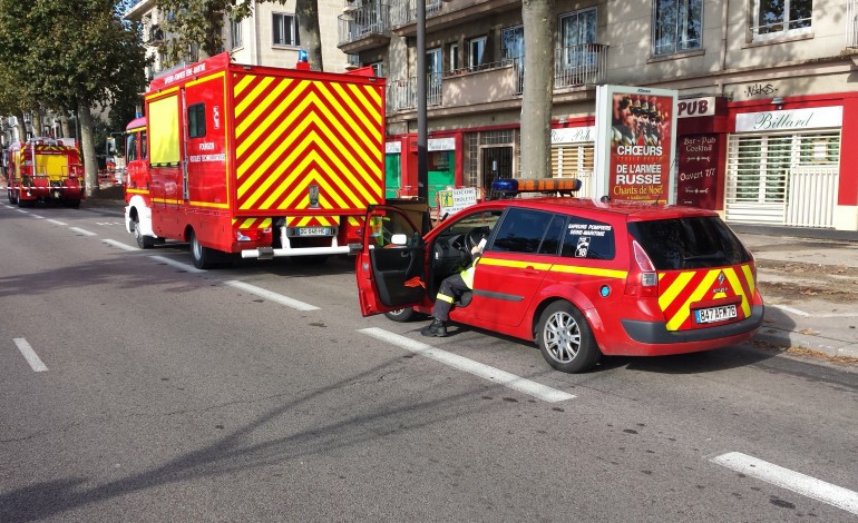 Rouen : un conducteur de la TCAR s'asperge d'essence pour s'immoler