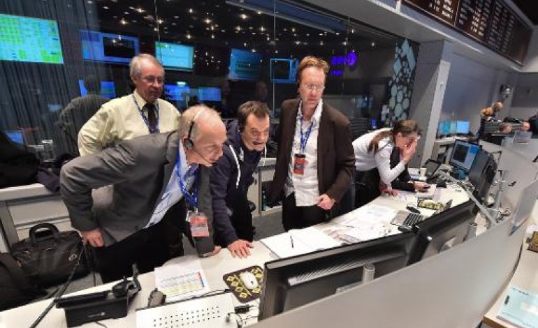 Paris (AFP). Philae: le robot a pu transmettre les données du forage sur la comète 