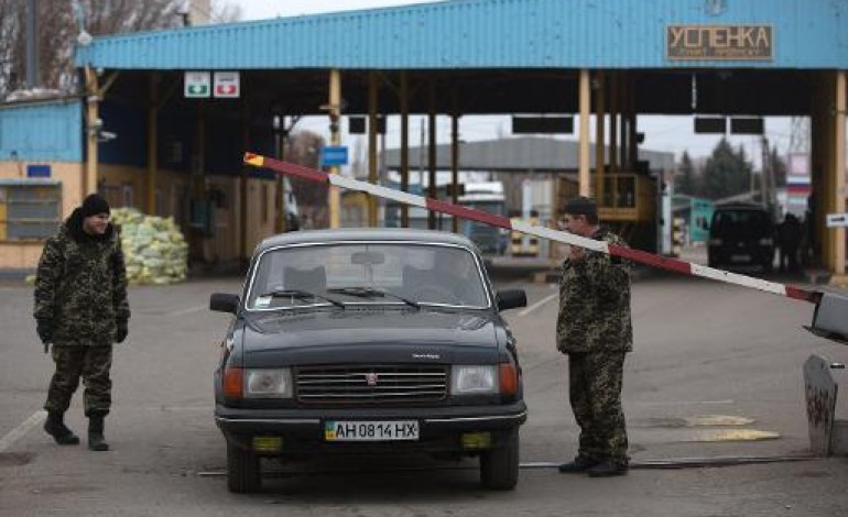 Kiev (AFP). L'Ukraine va fermer tous les services publics dans l'Est séparatiste 