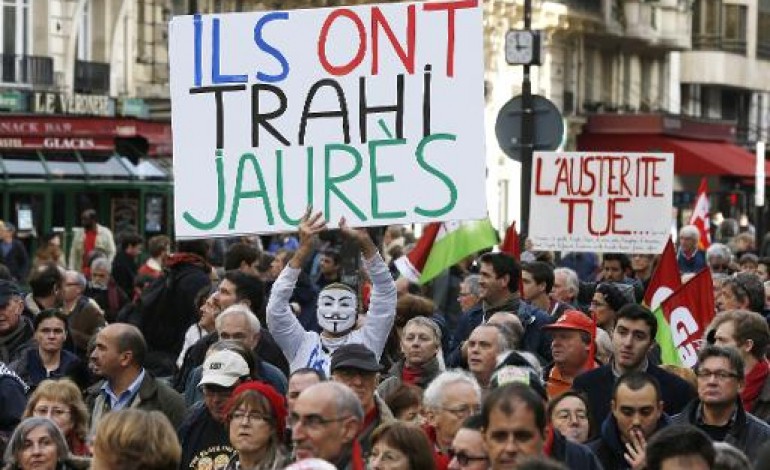 Paris (AFP). La gauche de la gauche manifeste contre l'austérité Valls