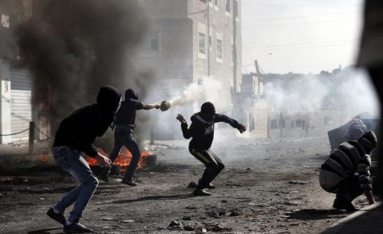 Jérusalem (AFP). Heurts dans un quartier de Jérusalem-Est entre policiers et Palestiniens
