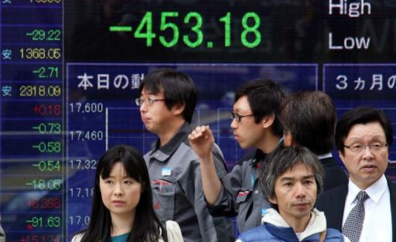 Tokyo (AFP). Le Japon retombe en récession, revers cinglant pour le Premier ministre Abe