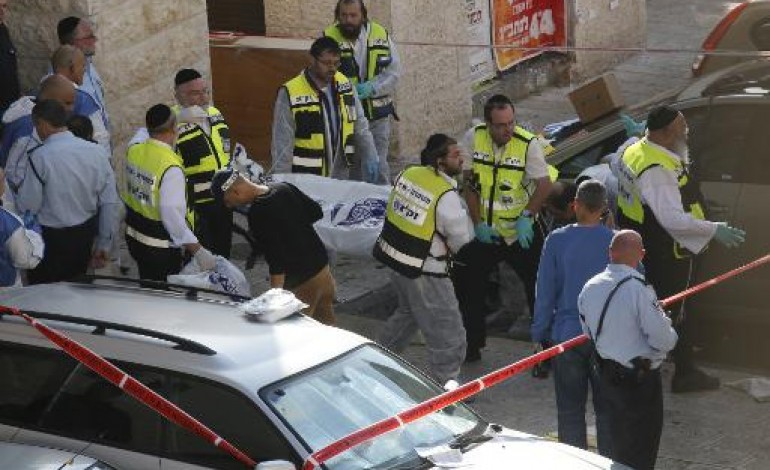 Jérusalem (AFP). Jérusalem: quatre Israéliens tués dans un attentat contre une synagogue