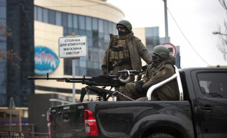 Kiev (AFP). Ukraine: médiation à Kiev et à Moscou pour empêcher une guerre totale 