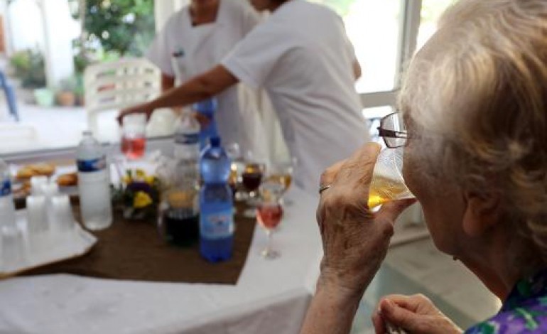 Paris (AFP). Alimentation : la majorité des seniors sous-estiment leurs besoins