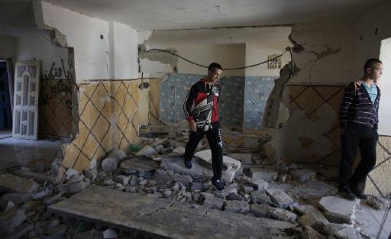 Jérusalem (AFP). Jérusalem: Israël recommence à détruire les maison des terroristes 