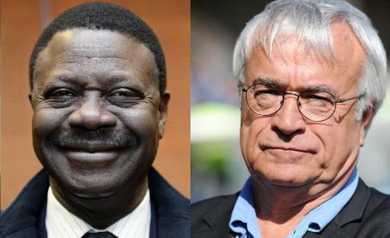 Marseille (AFP). OM: les ex-dirigeants Pape Diouf et Jean-Claude Dassier remis en liberté