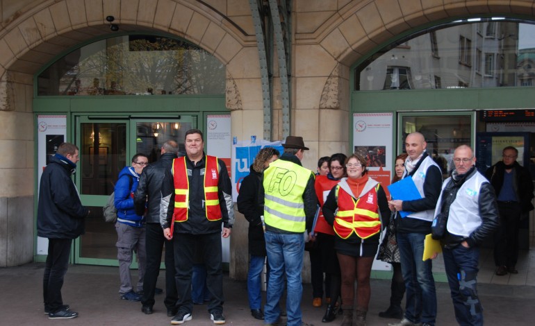 Suppression de boutiques SNCF : grève reconductible des employés