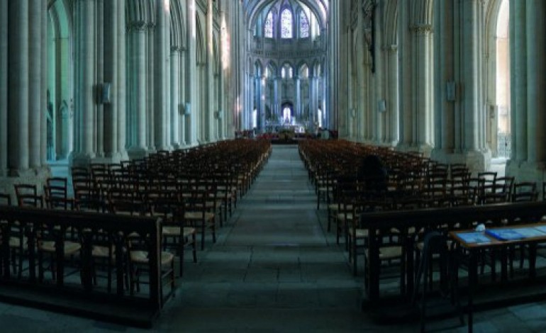 Pas moins de trois ordinations en la cathédrale de Coutances ce dimanche