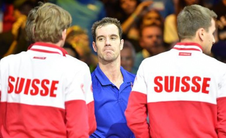 Villeneuve-d'Ascq (AFP). Coupe Davis: La France engloutie par la Suisse de Federer