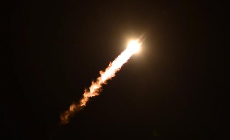 Baïkonour (Kazakhstan) (AFP). Un vaisseau Soyouz s'arrime sans encombres à la Station spatiale internationale