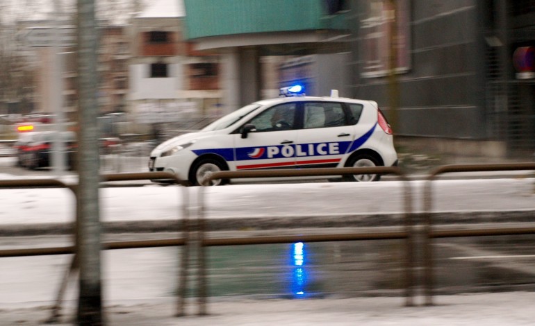Avec 2,56g d'alcool dans le sang, il fuit les policiers en voiture à Saint-Etienne-du-Rouvray