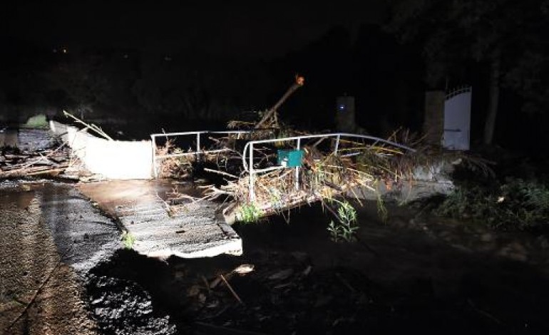 La Londe-les-Maures (France) (AFP). Intempéries: un mort, trois disparus à La Londe après un violent orage 