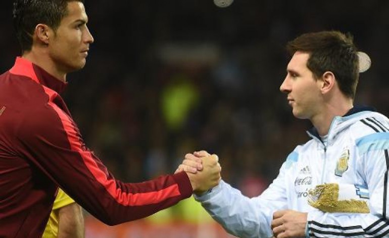 Paris (AFP). Ballon d'Or 2014: Ronaldo, Messi et Neuer finalistes 