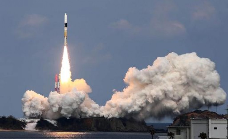 Tokyo (AFP). Japon: la fusée H-2A décolle pour placer dans l'espace la sonde Hayabusa-2