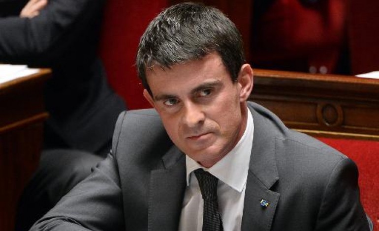 Paris (AFP). Couple cambriolé parce-que juif: Valls dénonce l'horreur de Créteil