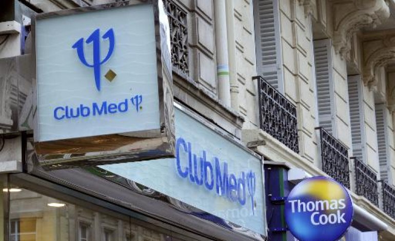 Paris (AFP). La bataille pour Club Med continue avec une nouvelle surenchère de l'Italien Andrea Bonomi