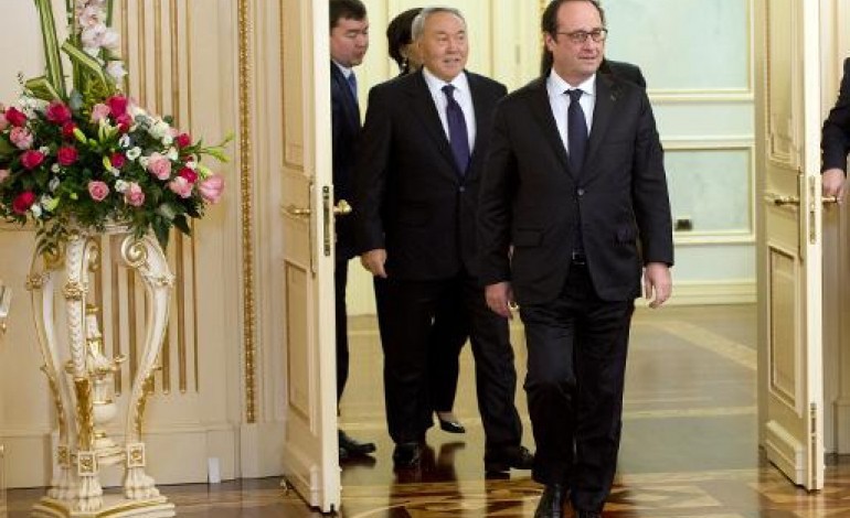 ALMATY (Kazakhstan) (AFP). Crise ukrainienne: tête-à-tête surprise Hollande-Poutine à Moscou