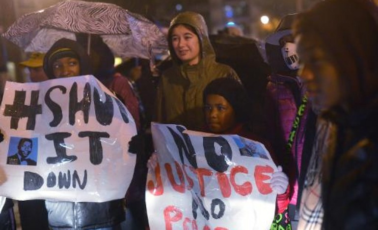 New York (AFP). Etats-Unis: les manifestations se multiplient contre les bavures policières