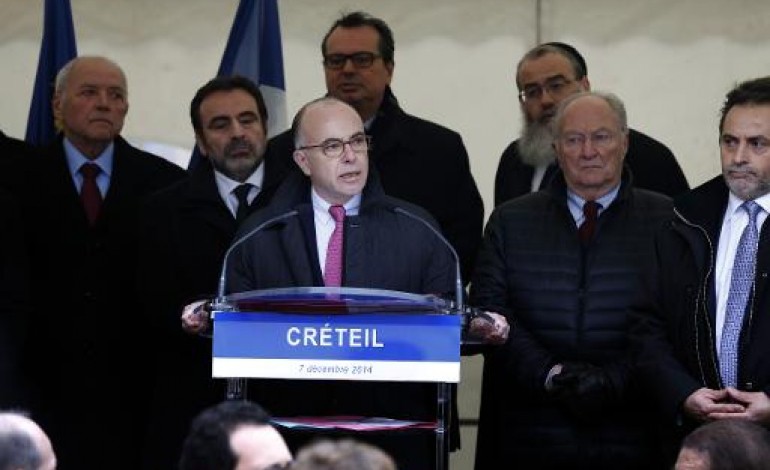 Créteil (AFP). Après l'agression de Créteil, la lutte contre l'antisémitisme érigée en cause nationale