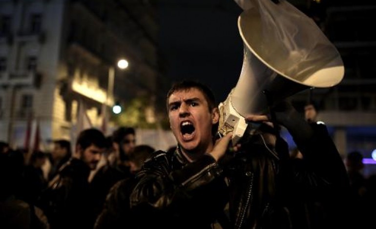 Athènes (AFP). Grèce: le budget 2015 soumis au parlement, contestation dans la rue