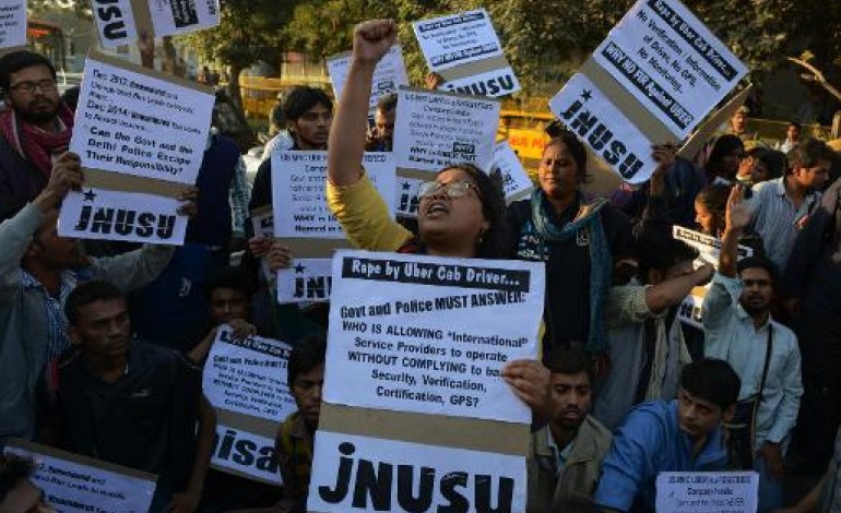 New Delhi (AFP). Inde: la société Uber interdite à New Delhi après le viol présumé d'une passagère