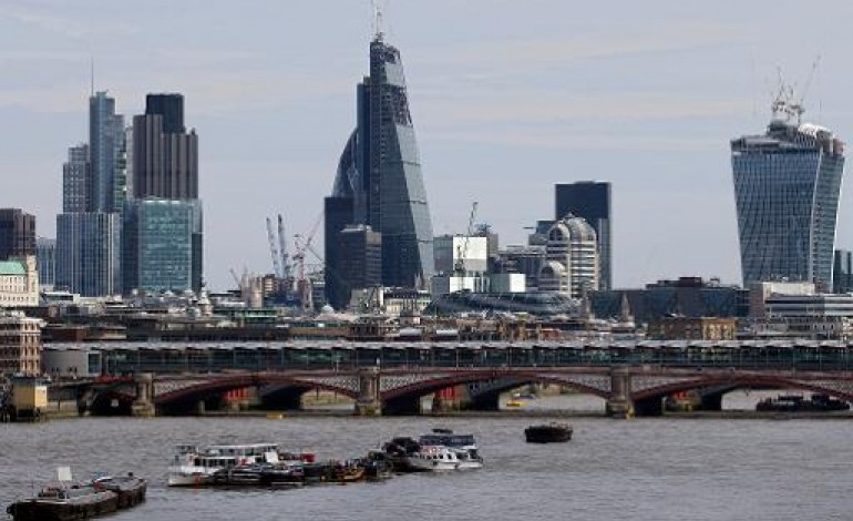 Londres (AFP). Panne informatique: pagaille dans le ciel de Londres