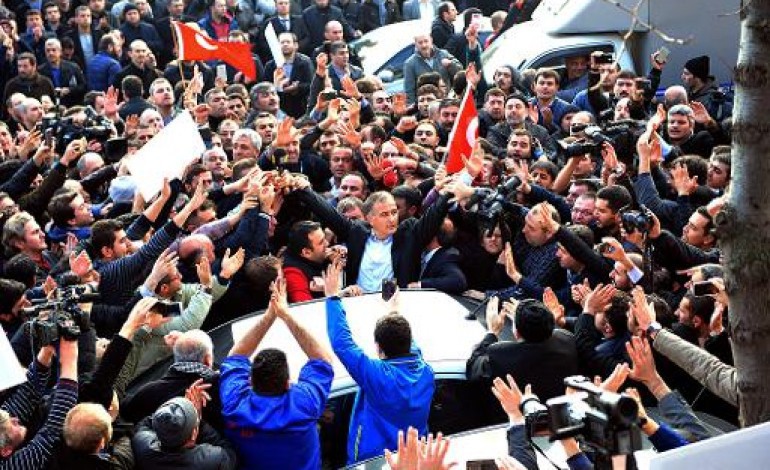Istanbul (AFP). Turquie: nouveau coup de force contre les partisans du rival d'Erdogan