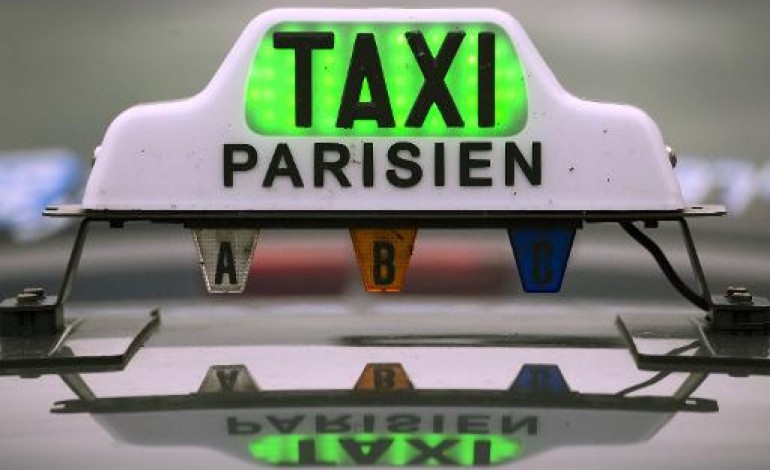 Paris (AFP). Des taxis veulent bloquer Paris pour dénoncer l'Américain Uber