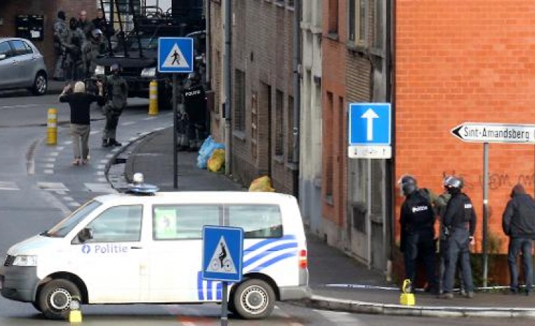 Bruxelles (AFP). Prise d'otage en Belgique: trois suspects arrêtés par la police