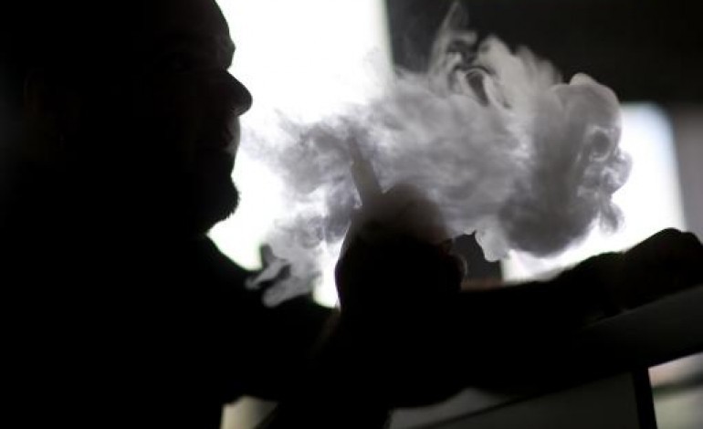 Paris (AFP). Interrogations sur le lancement d'une cigarette électronique au cannabis