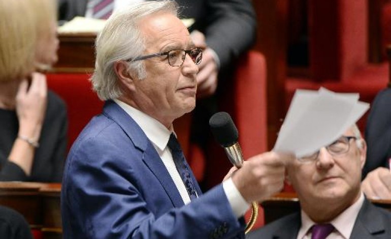 Paris (AFP). Retraites: Rebsamen sème le trouble, Matignon exclut toute nouvelle réforme d'ici 2017