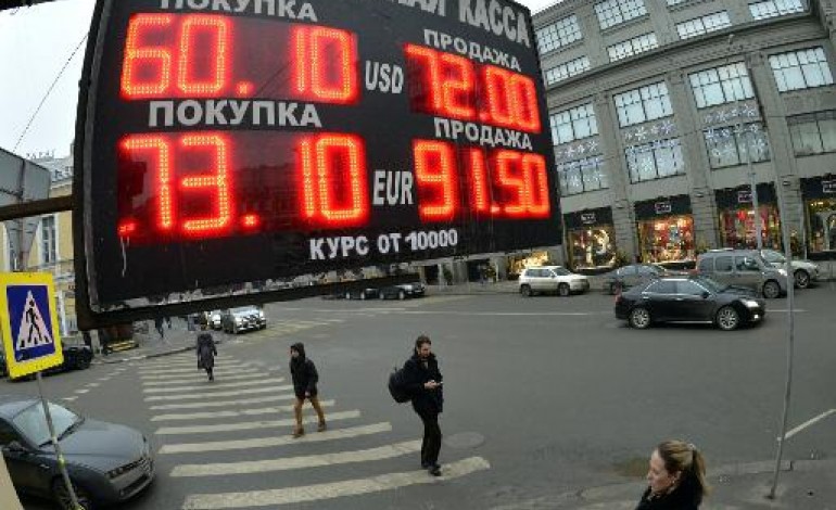 Moscou (AFP). Russie: retour au calme pour le rouble avant l'intervention de Poutine