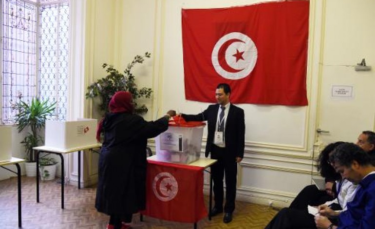 Tunis (AFP). La Tunisie élit son président