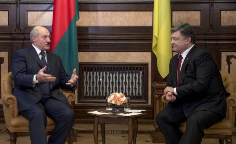 Kiev (AFP). Loukachenko en Ukraine alors que les négociations de paix piétinent