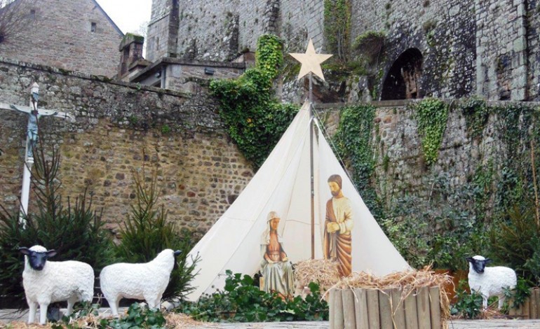 Une crèche au Mont-Saint-Michel pour Noël