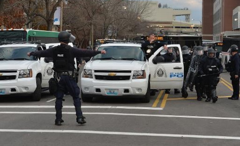 Washington (AFP). Etats-Unis: un jeune Noir tué par un policier près de Ferguson 