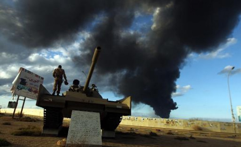 Benghazi (Libye) (AFP). Libye: 19 soldats tués dans des attaques de miliciens islamistes