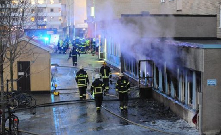 Stockholm (AFP). Suède: un engin incendiaire jeté dans une mosquée, cinq blessés