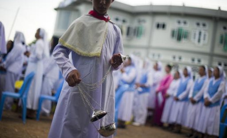 Loikaw (Birmanie) (AFP). Birmanie: après des décennies de répression, les catholiques donnent de la voix