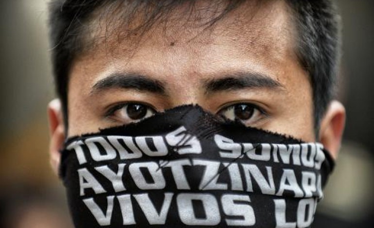 Mexico (AFP). Mexique: manifestation trois mois après la disparition des 43 étudiants
