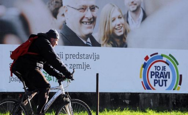 Zagreb (AFP). La Croatie élit son président en espérant sortir de la crise économique