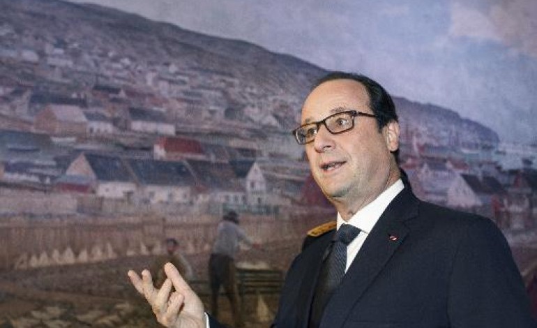 PARIS (AFP). Hollande bouscule sa rentrée avec deux heures de direct sur France Inter lundi